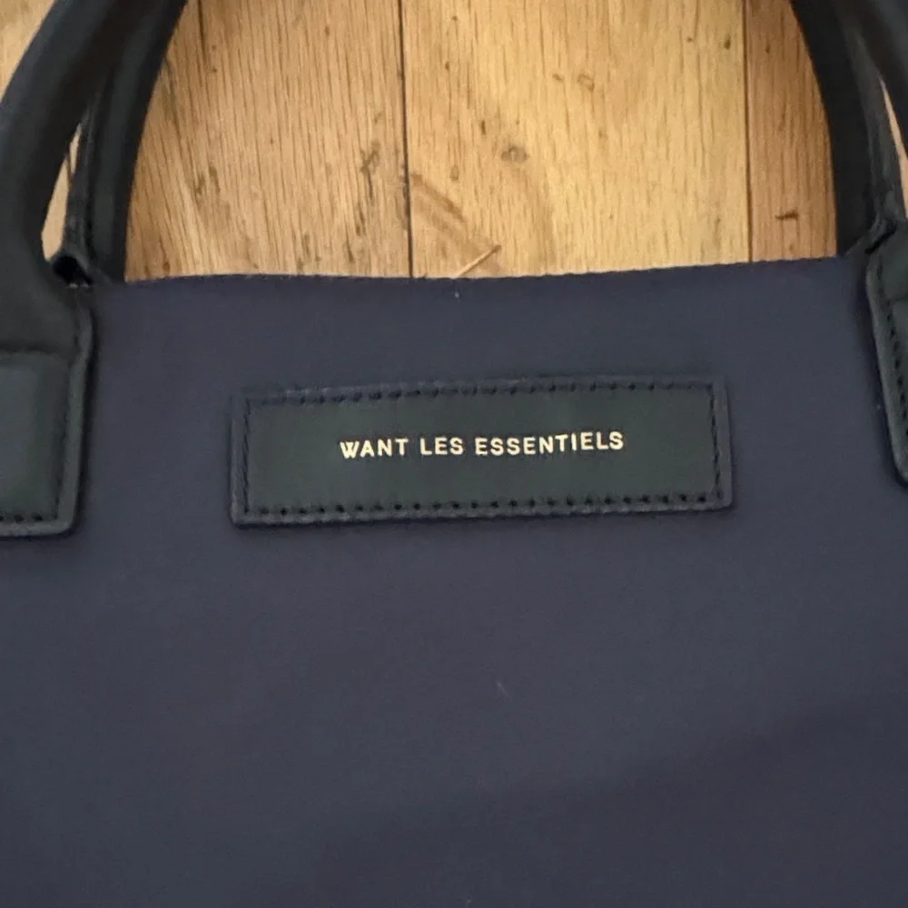 WANT Les Essentiels | O’Hare | Navy Tote Bag | Leather Trimmed